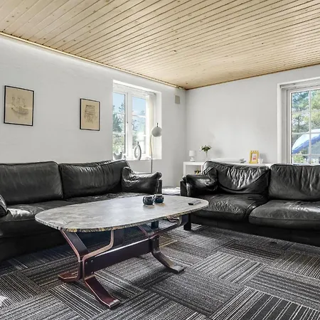 Four-bedroom In Romo *