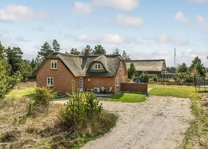 Four-bedroom In Feriehus *